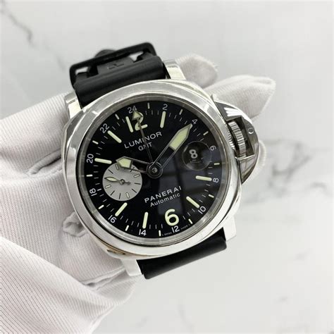 panerai watch is missing miniature screw|Help with a part! : r/panerai .